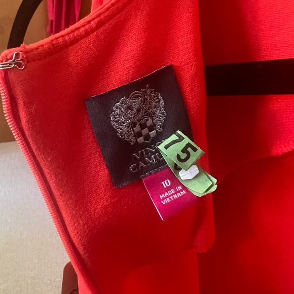 Vince Camuto Dark Coral Scallop Hem Shift Dress - Picture 3 of 6